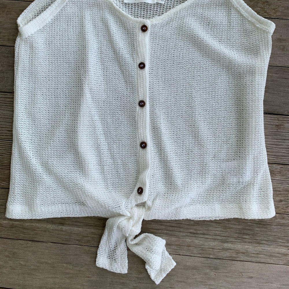 Lush brand tie front buttoned cami top